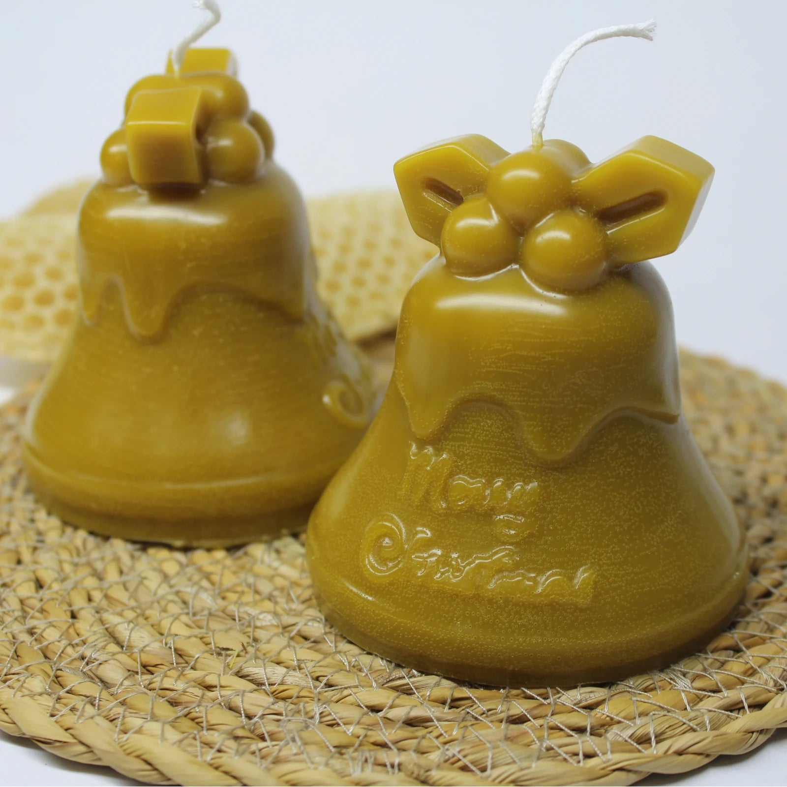 Bell Shaped Beeswax Sculpture Candle - Festive Sound Decor