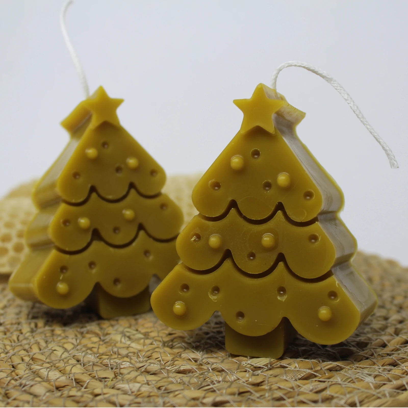 Christmas Tree Beeswax Sculpture Candle - Festive Decor